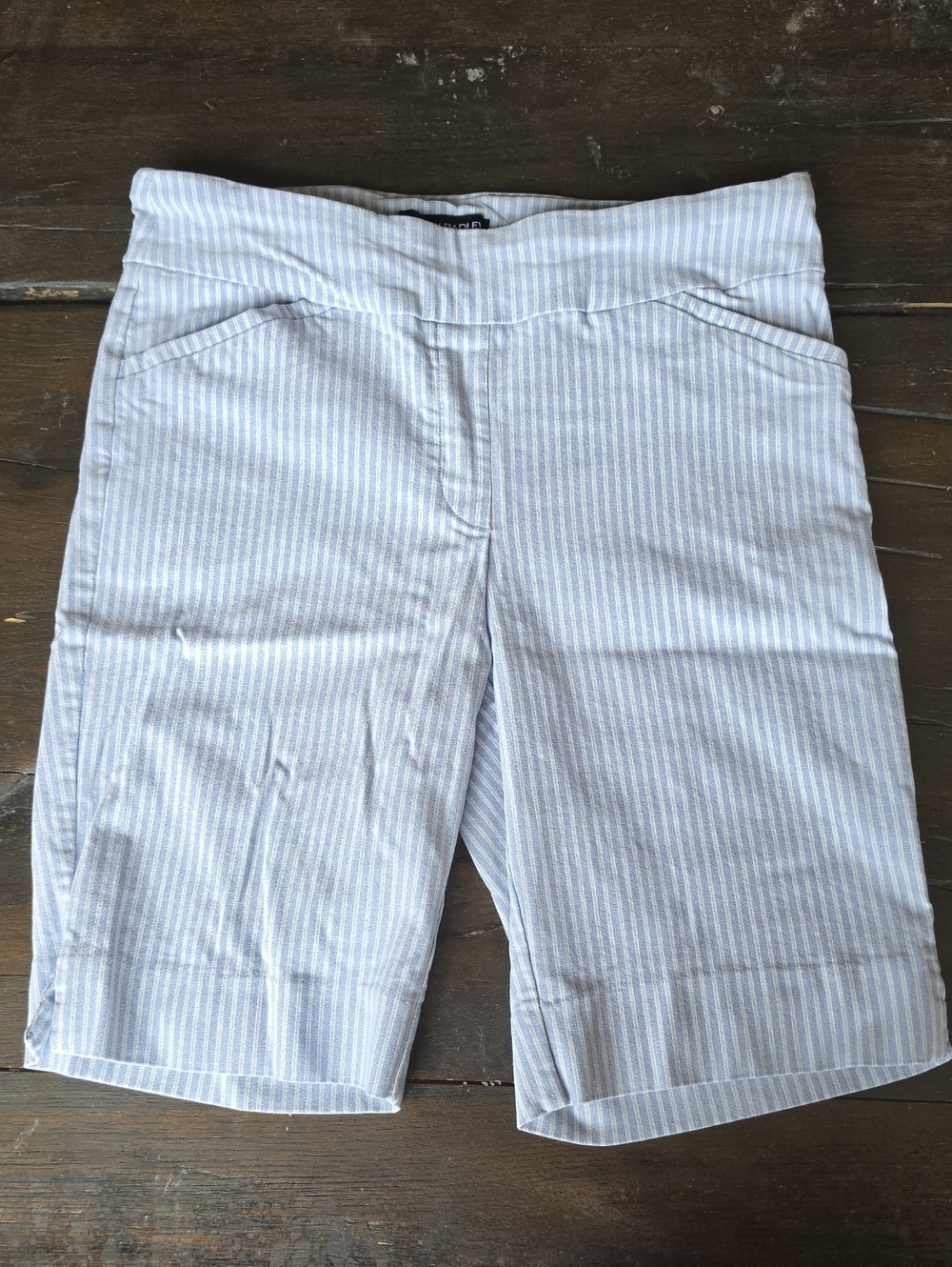 (6) Hilary Radley Light Blue & White Pinstripe Bermudas Nautical Beach Vacation